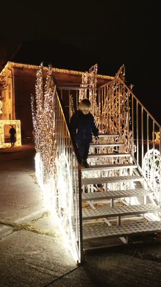#storyoflights post